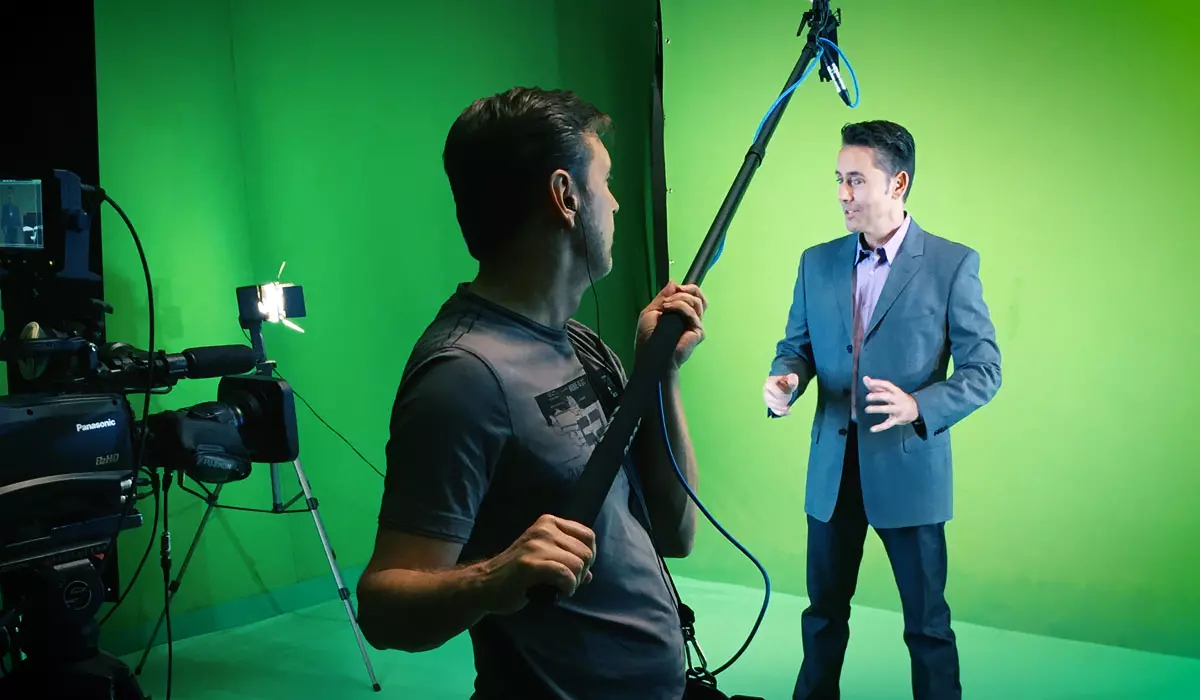 MC_015 (0-00-00-00).webp